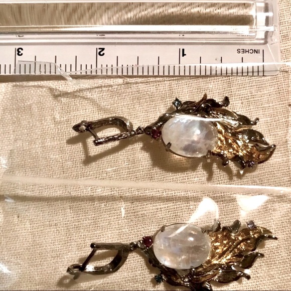 HANDCRAFTED OVAL MOONSTONE➕RHODOLITE EARRINGS - Picture 11 of 12
